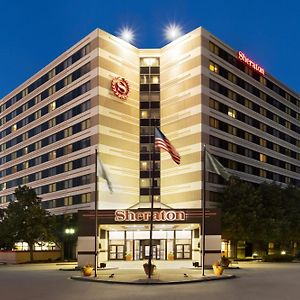 Sheraton Suites Chicago O'Hare Rosemont Exterior photo